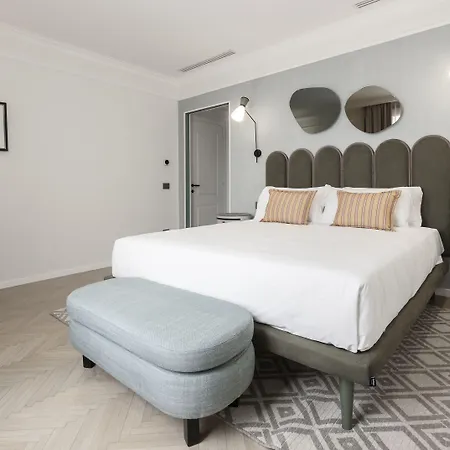 Be Mate Colosseo روما