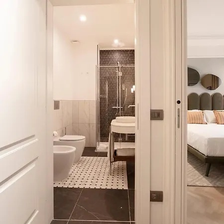 Be Mate Colosseo Rome